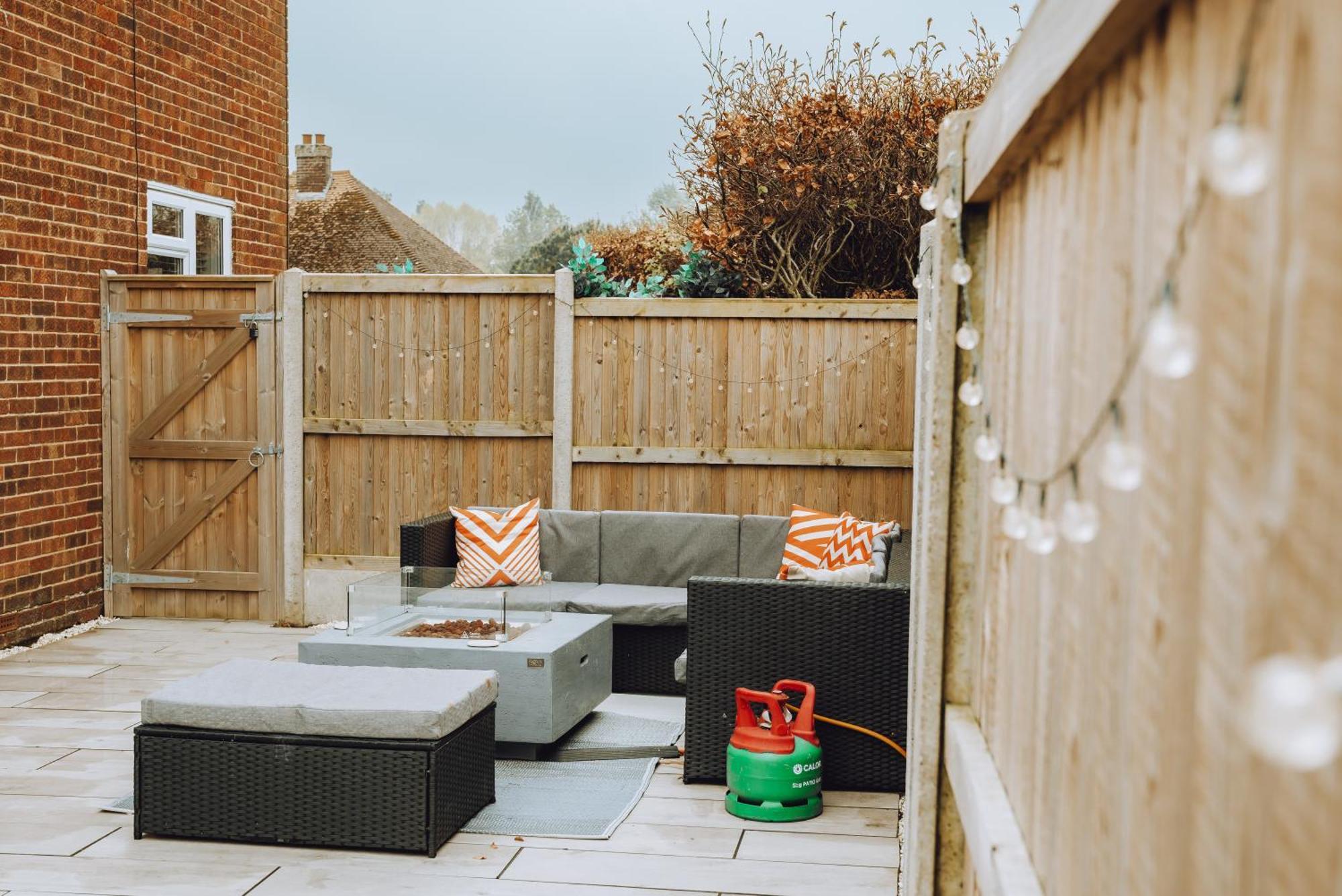 Luxury Recently Renovated 3 Bedroom Home In Sandwich Kent Exteriér fotografie